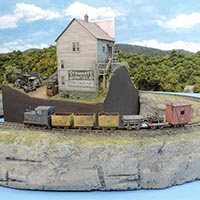 Introducing the Grand Junk Railroad: Converting an HOn30 Diorama into a Mini-layout